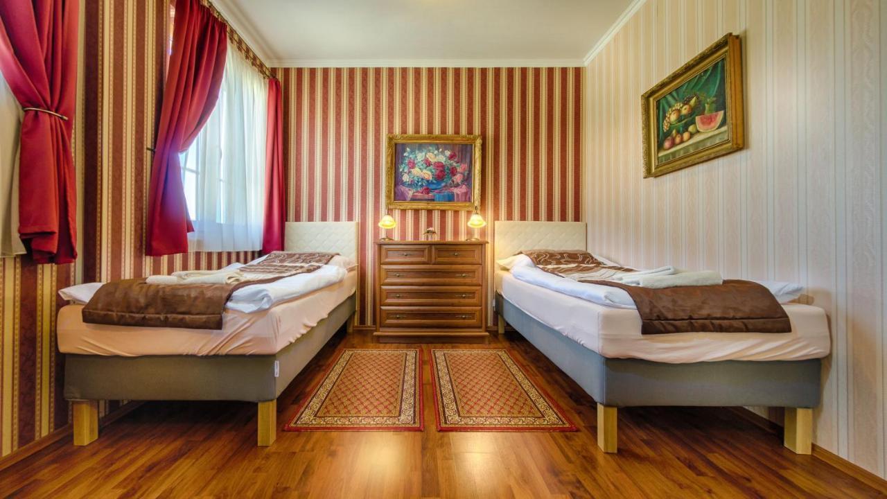 Hotel Tevel Sladkovicovo Esterno foto