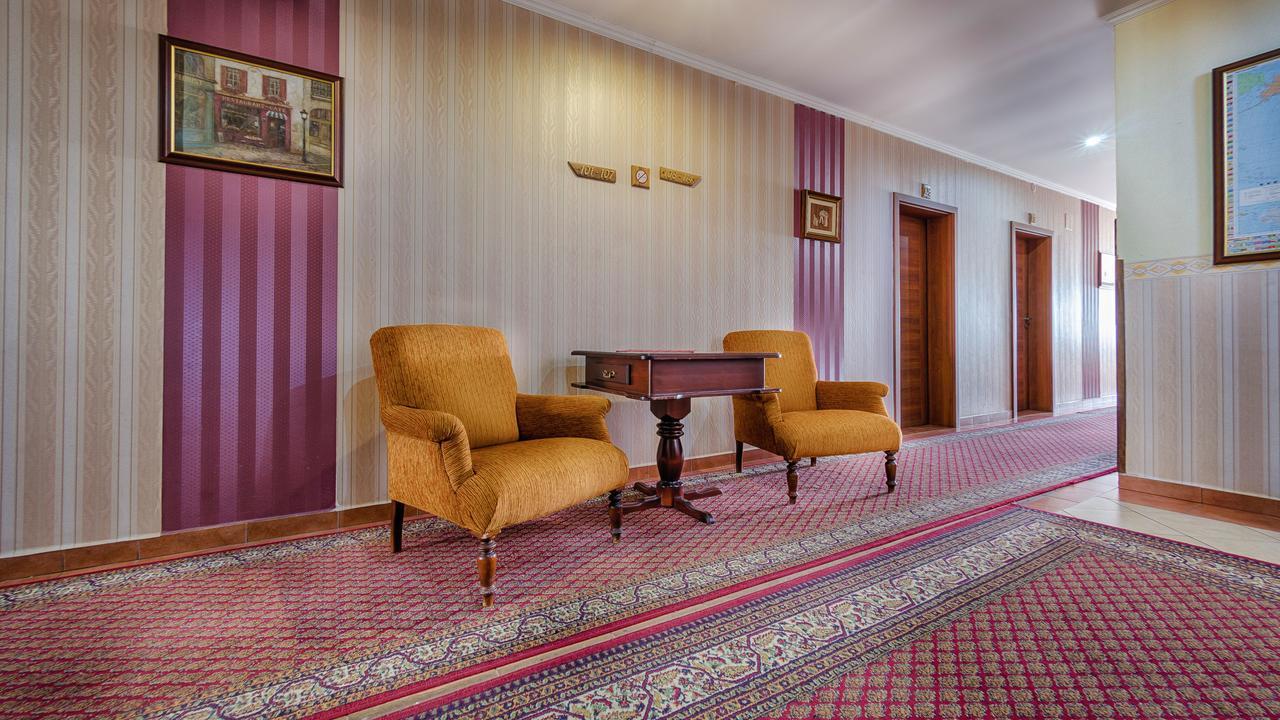 Hotel Tevel Sladkovicovo Esterno foto
