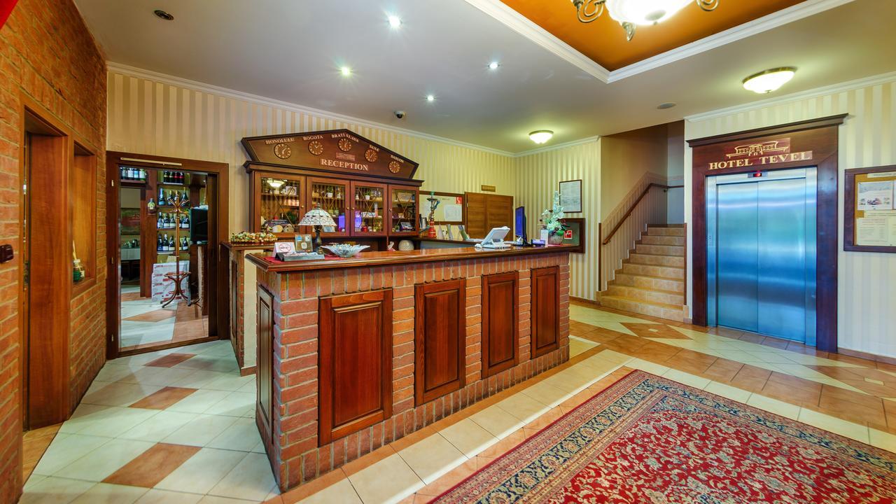 Hotel Tevel Sladkovicovo Esterno foto