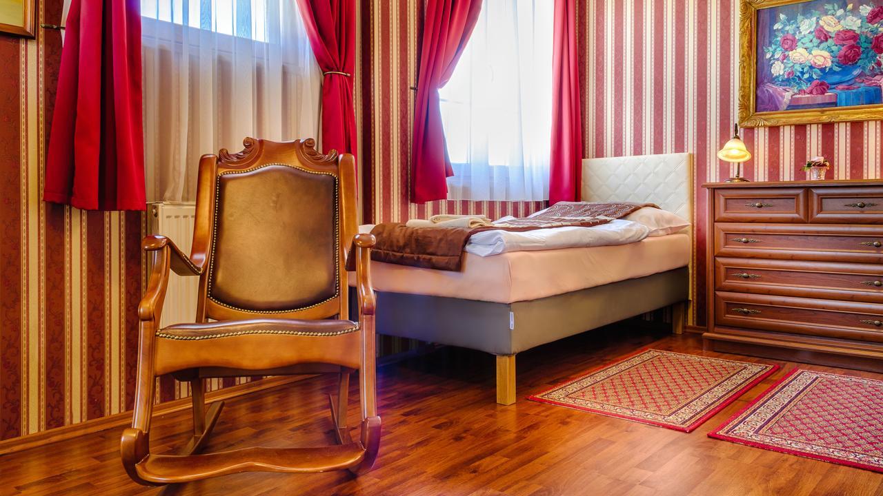 Hotel Tevel Sladkovicovo Esterno foto
